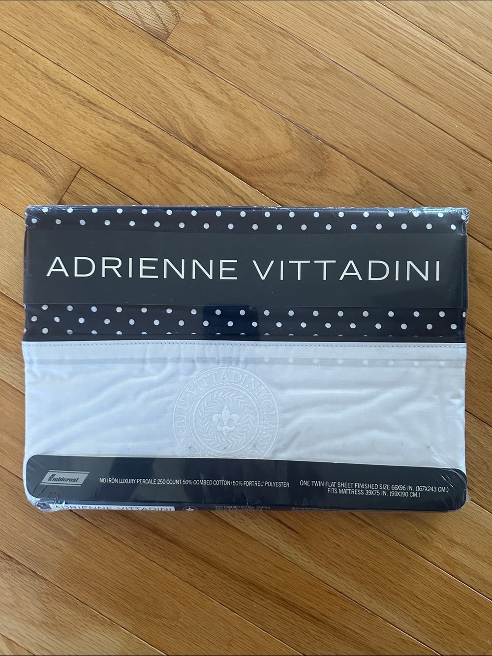 Adrienne Vittadini Twin Flat Sheet